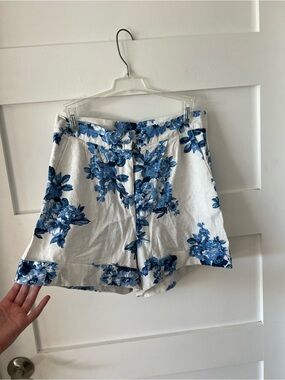 Alya White Shorts with Blue Floral Print
